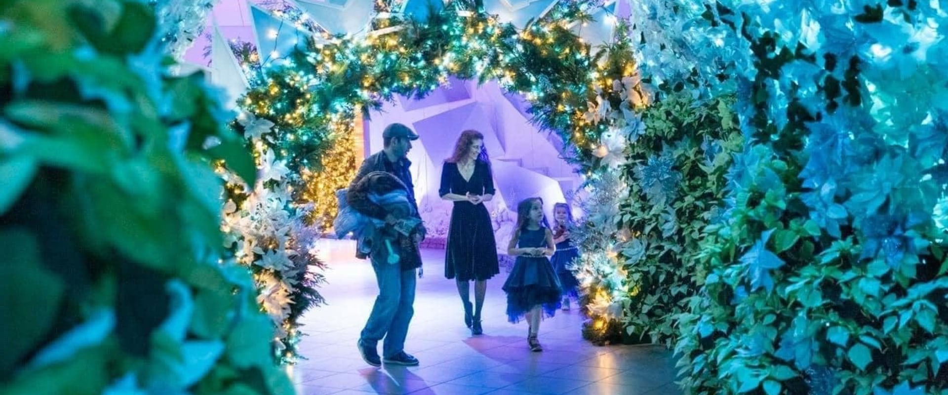 Experience the Magic of Holidays in Lake County Ohio: A Local Expert s